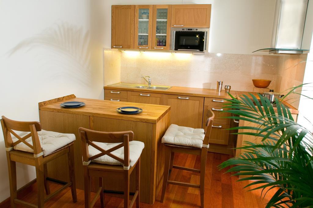 Abbesses Montmartre Apartment Paříž Pokoj fotografie
